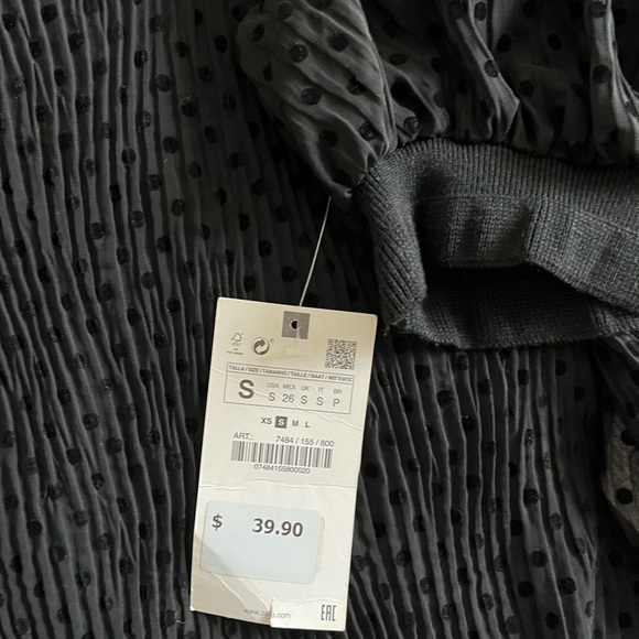 Zara sheer black polka dot short sleeve blouse, NWT, size S - Picture 3 of 8